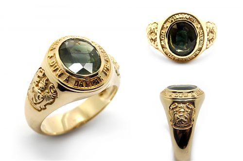 Men’s cad designed signet ring with green sapphire 